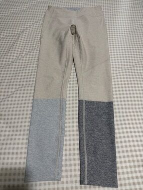 Outdoor voices legging